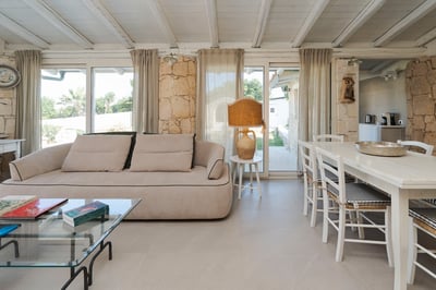 Luxury Villa Photo #53
