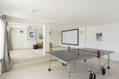 Luxury Villa Photo #12