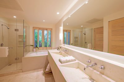 Luxury Villa Photo #25