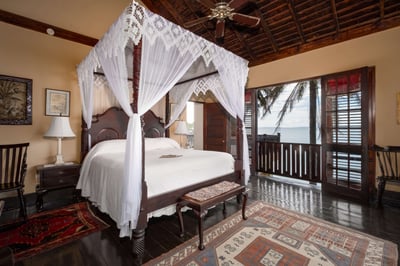 Luxury Villa Photo #21