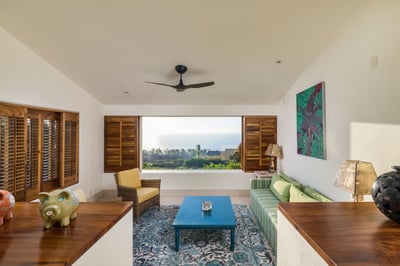 Luxury Villa Photo #14