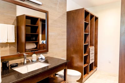 Luxury Villa Photo #27