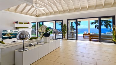 Luxury Villa Photo #46