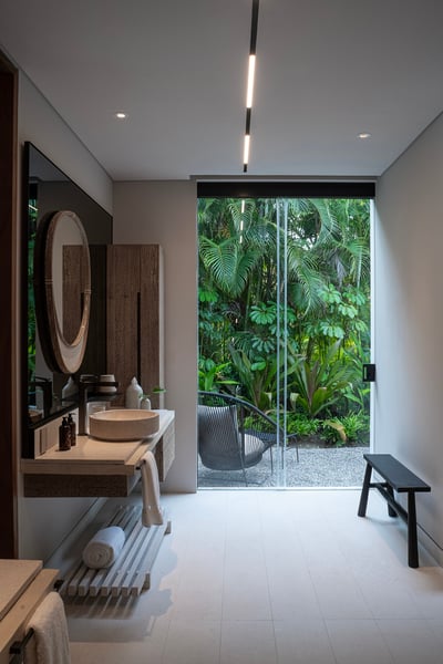 Luxury Villa Photo #43