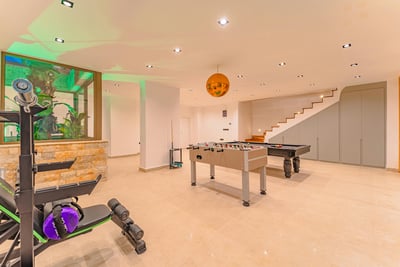 Luxury Villa Photo #20