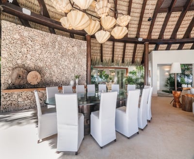 Luxury Villa Photo #8