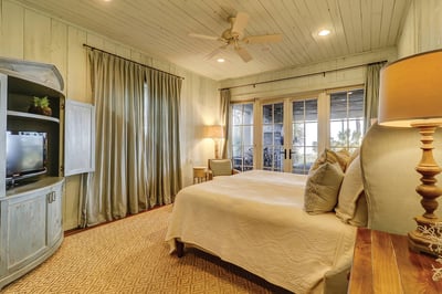 Luxury Villa Photo #38