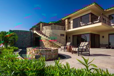 Luxury Villa Photo #17