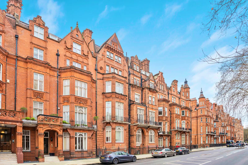 The Knightsbridge