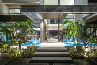 Luxury Villa Photo #20