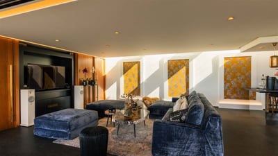 Luxury Villa Photo #21