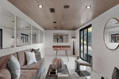 Luxury Villa Photo #22
