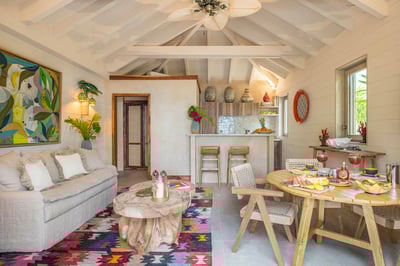 Luxury Villa Photo #6