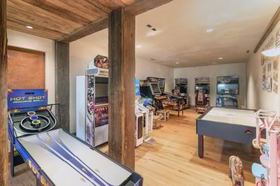 Luxury Villa Photo #10
