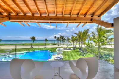 Luxury Villa Photo #12