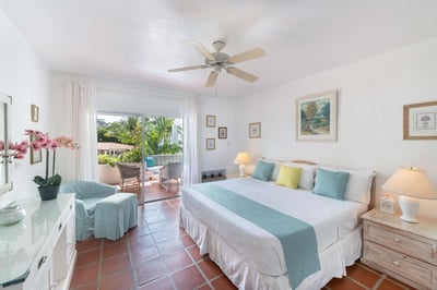 Luxury Villa Photo #5