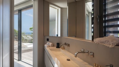Luxury Villa Photo #48