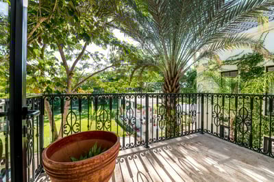 Luxury Villa Photo #10