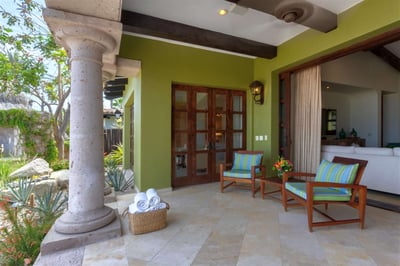 Luxury Villa Photo #9