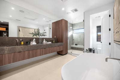 Luxury Villa Photo #21