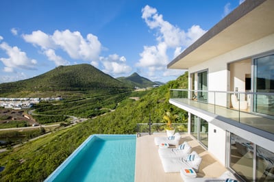 Luxury Villa Photo #7