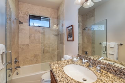 Luxury Villa Photo #23