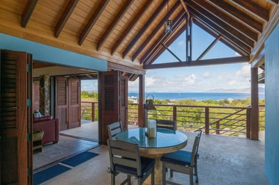 Luxury Villa Photo #14