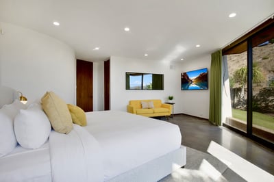 Luxury Villa Photo #81