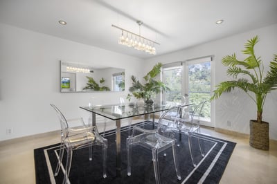 Luxury Villa Photo #24