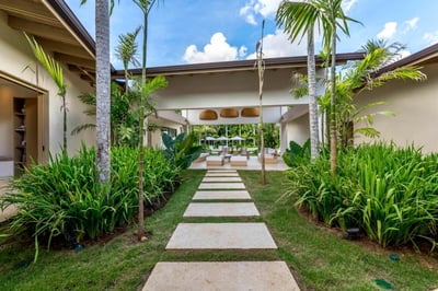 Luxury Villa Photo #5