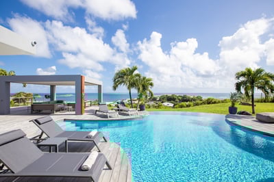 Luxury Villa Photo #2