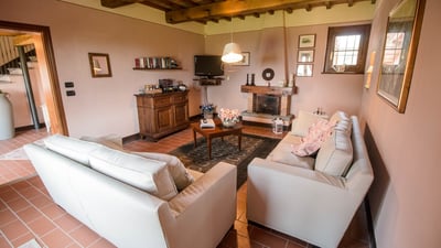 Luxury Villa Photo #12