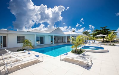 Luxury Villa Photo #2