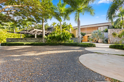Luxury Villa Photo #62
