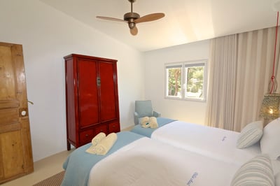 Luxury Villa Photo #15