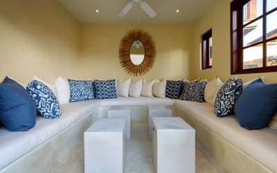 Luxury Villa Photo #33