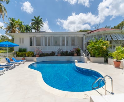 Luxury Villa Photo #5