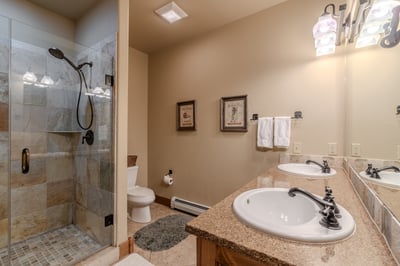 Luxury Villa Photo #15