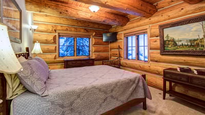 Main level, queen bedroom 2
