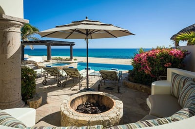 Luxury Villa Photo #11