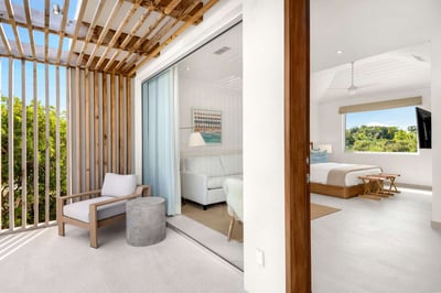 Luxury Villa Photo #39