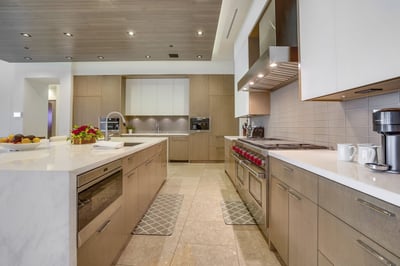 Luxury Villa Photo #32
