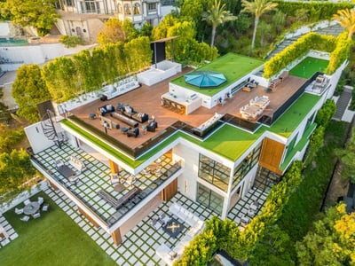 Luxury Villa Photo #12