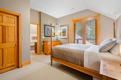 Luxury Villa Photo #15