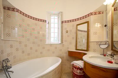 Luxury Villa Photo #35