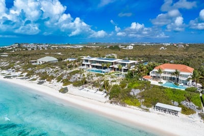 Luxury Villa Photo #39