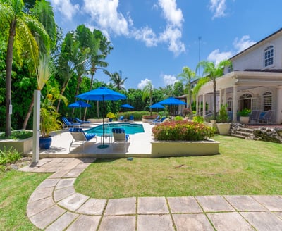 Luxury Villa Photo #8
