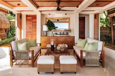 Luxury Villa Photo #2