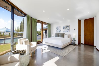Luxury Villa Photo #73