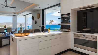 Luxury Villa Photo #29